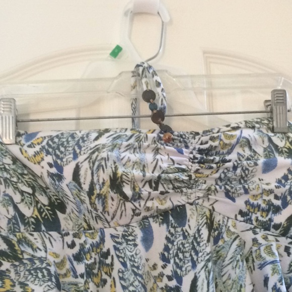 FINAL MARKDOWN Junior rampage halter top medium - Picture 3 of 4